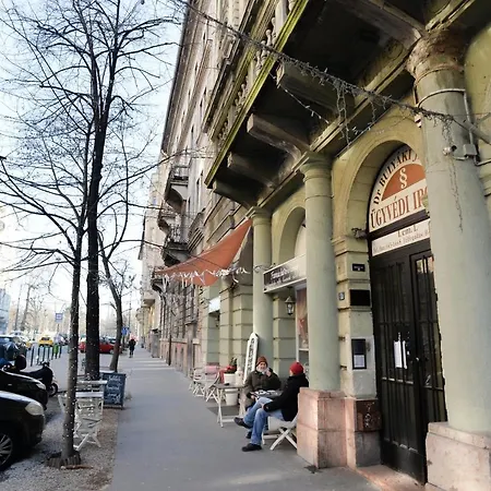 Lejlighed Millennium Park Budapest